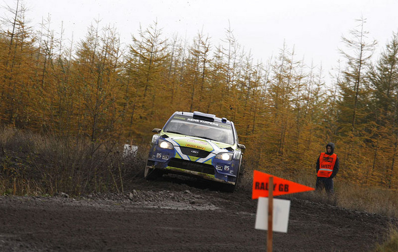 Rajd Wielkiej Brytanii 2009: mistrz świata Loeb w akcji - fotogaleria Rallyworld©Willy Weyens