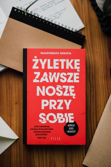 Małgorzata Gołota, "Żyletkę zawsze noszę przy sobie. Depresja dzieci i młodzieży" (okładka)