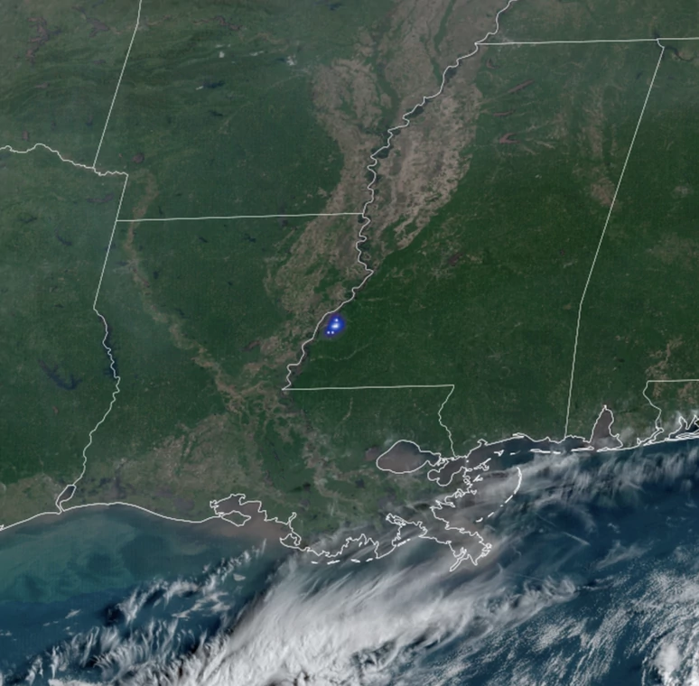 Kula ognia nad USA – fragment asteroidy zaznaczono kolorem niebieskim