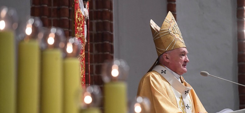 Kardynał Kazimierz Nycz: przepraszam za ból, łzy, za cierpienie