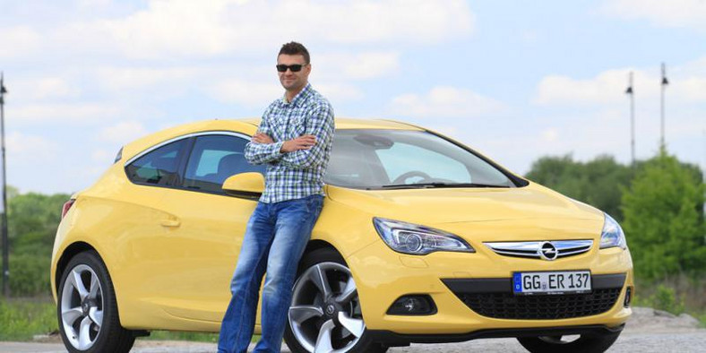 Opel Astra GTC