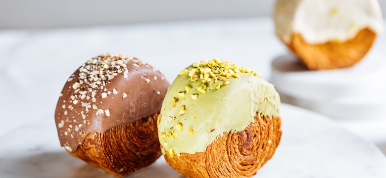 Viralowe ROLLSY z ciasta francuskiego z nadzieniem PISTACJOWYM lub innym? [PRZEPIS KROK PO KROKU]