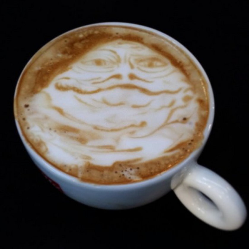 Niezwykłe malowidła na kawie