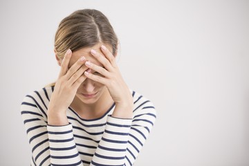 depresszió, szorongás hormonok, szorongás, pajzsmirigy
