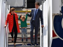 Ale popis! Synek premiera Kanady dał rodzicom popalić na lotnisku w Hamburgu. FOTO