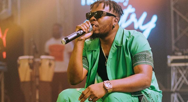 Olamide welcomes second child with longtime girlfriend, Adebukuim in the United States of America [Instagram/BaddoSneh] 