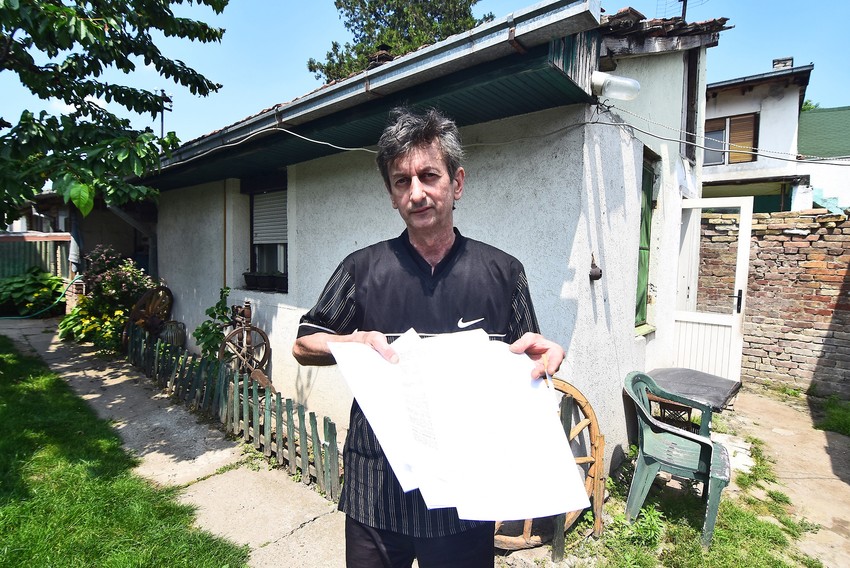 Zoran Ljubičić zbog komšije ostao bez kuće