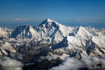 Kolejki na Mount Everest. Wydano rekordową liczbę pozwoleń