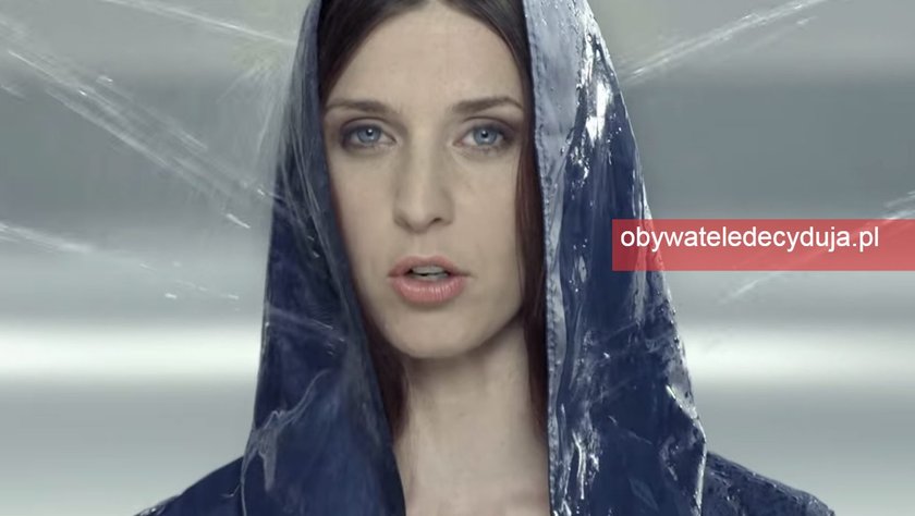 Julia Kamińska w spocie reklamowym "Dość olewania"