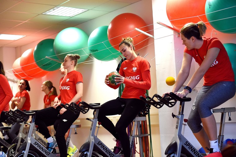 Adrianna Płaczek, Kinga Achruk i Sylwia Lisewska