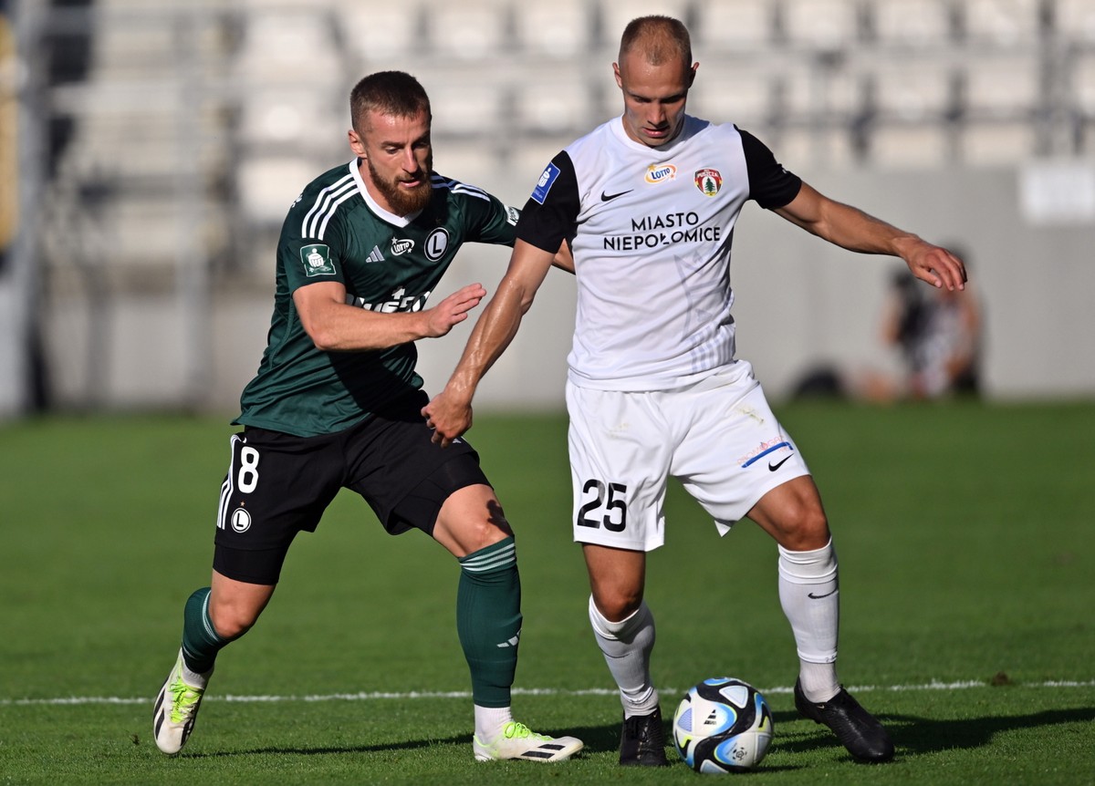 Puszcza Niepołomice - Legia Warszawa