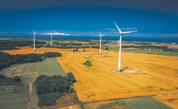 Rząd chce ustawy wiatrakowej przed końcem roku. To jeden z kamieni milowych KPO