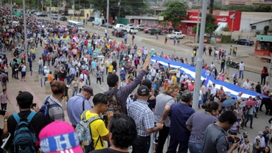 Honduras: tysiące demonstrantów protestuje przeciwko prezydentowi Juanowi Orlando Hernandezowi