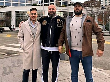 Nikola Rokvić sa braćom