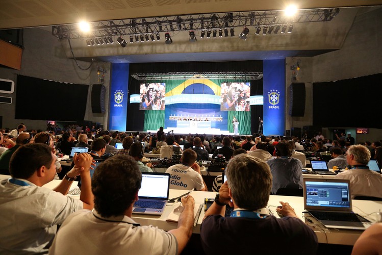 W Brazylii wielu ekspertów dostrzega kraj, który będzie miał coraz większy wpływ na światową gospodarkę i politykę. Warto wiedzieć, że dziennikarzom nie żyje się tam najlepiej. 111 miejsce w rankingu i wyraźne pogarszanie się sytuacji na przestrzeni ostatnich kilku lat.