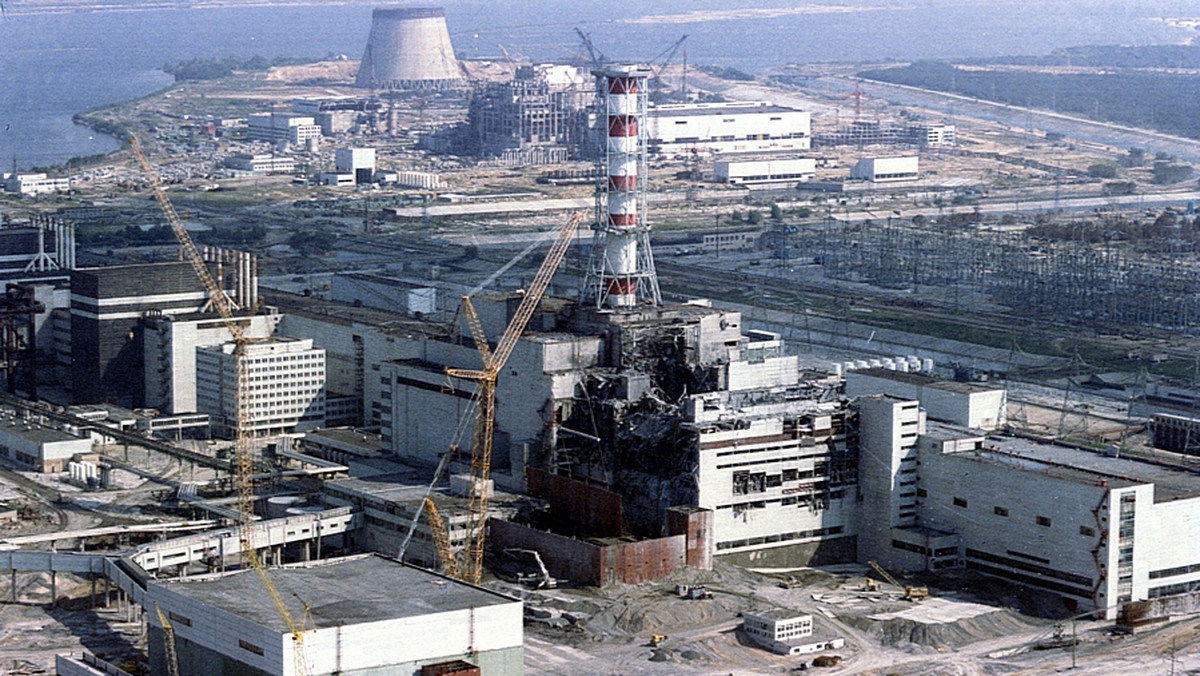Wystawę fotograficzną "25 lat po katastrofie elektrowni atomowej w Czarnobylu" otwarto we wtorek na Uniwersytecie Kardynała Stefana Wyszyńskiego (UKSW) w Warszawie. Prezentowanych jest na niej ok. 60 wielkoformatowych współczesnych zdjęć Czarnobyla i okolic.