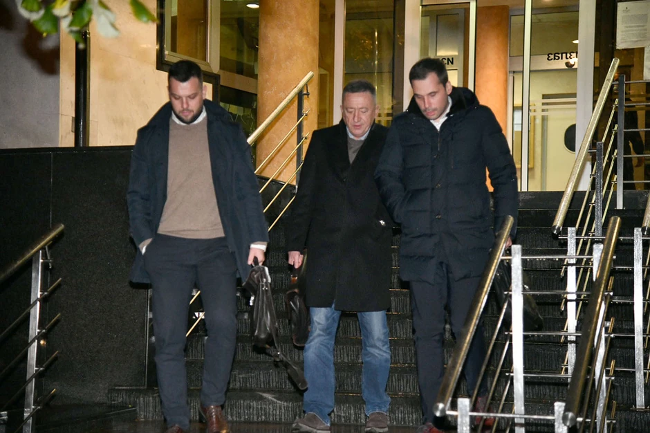 Advokati Dijane Hrkalović, Nenad Tasić (desno), Sead Spahović (sredina), Ahmed Delimeđac (levo)