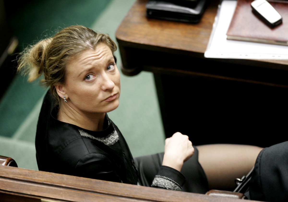 Sandra Lewandowska wraca do polityki?