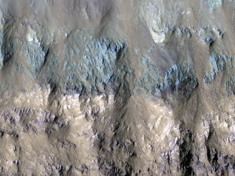 Powierzchnia Marsa na zdjęciach z HiRISE