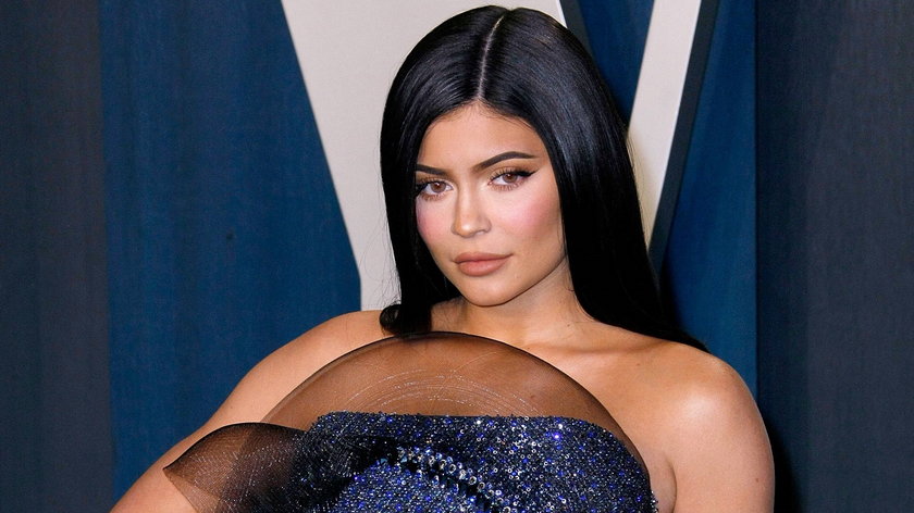 Kylie Jenner ma dom za 36 mln dolarów i... ledwo działający prysznic. Internauci mają używanie