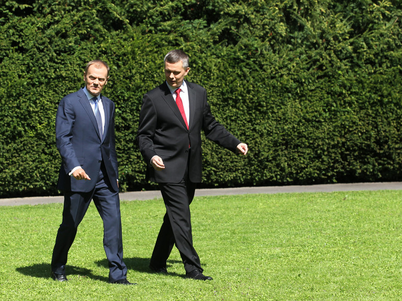 Donald Tusk i Tomasz Siemoniak w 2011 r.