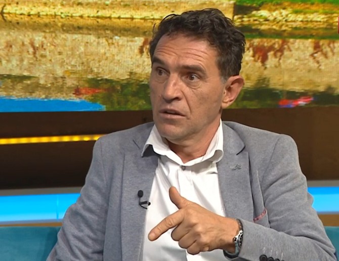 Stevo kaže da se vratio da ispriča šta je video sa druge strane