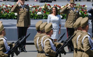 Nowa prezydent Węgier potępiła rosyjską agresję i zapowiedziała wizytę w Polsce