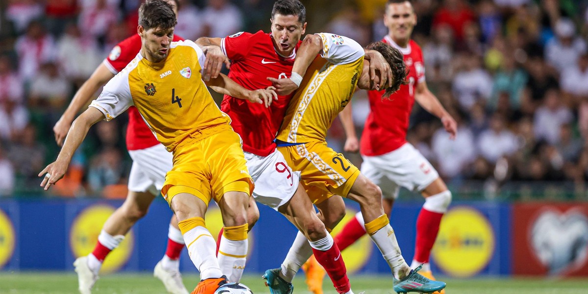 Reprezentacja Polski w potrzasku! Nasza kadra rozpaczliwie potrzebuje wygranych w eliminacjach do Euro 2024, ale być może będzie musiała grać bez obrażonych kibiców. 