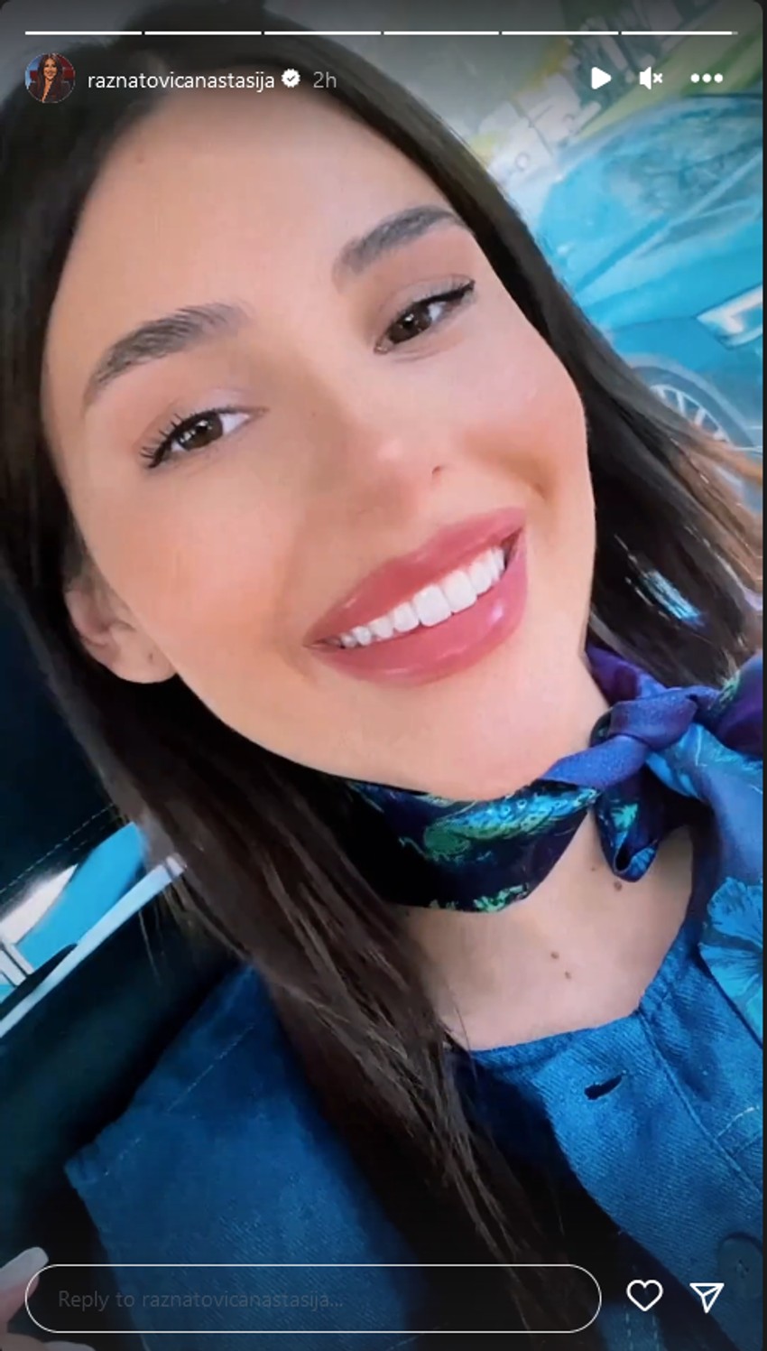 Anastasija Ražnatović ne skida osmeh