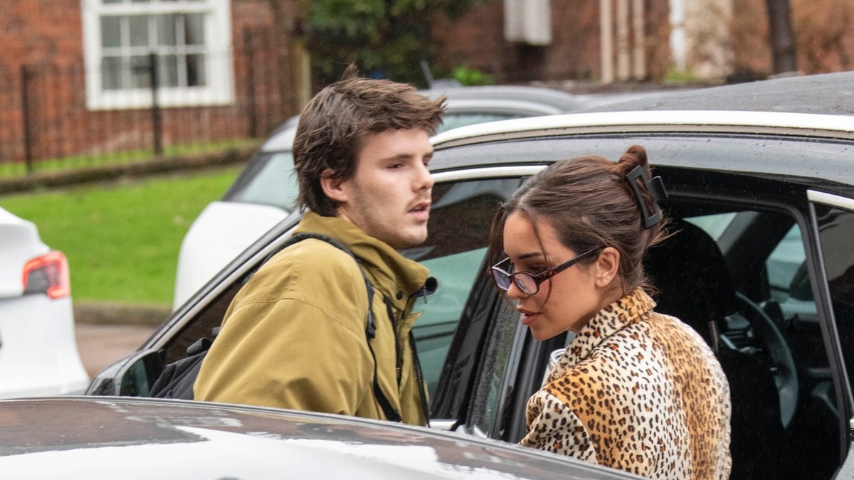 Kruz Bekam sa devojkom Džeki Apostel