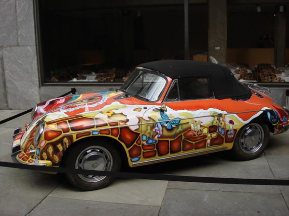 Porsche 356C Janis Joplin pomalowane w stylu psychodelicznym