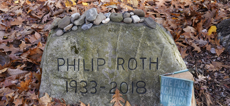 90 lat temu urodził się Philip Roth, autor "Kompleksu Portnoya" i "Trylogii amerykańskiej" [SYLWETKA]