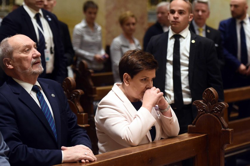 Szydło uczciła pamięć Żydów