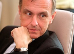 Minister Klich: Dziwna odwaga Skrzypczaka