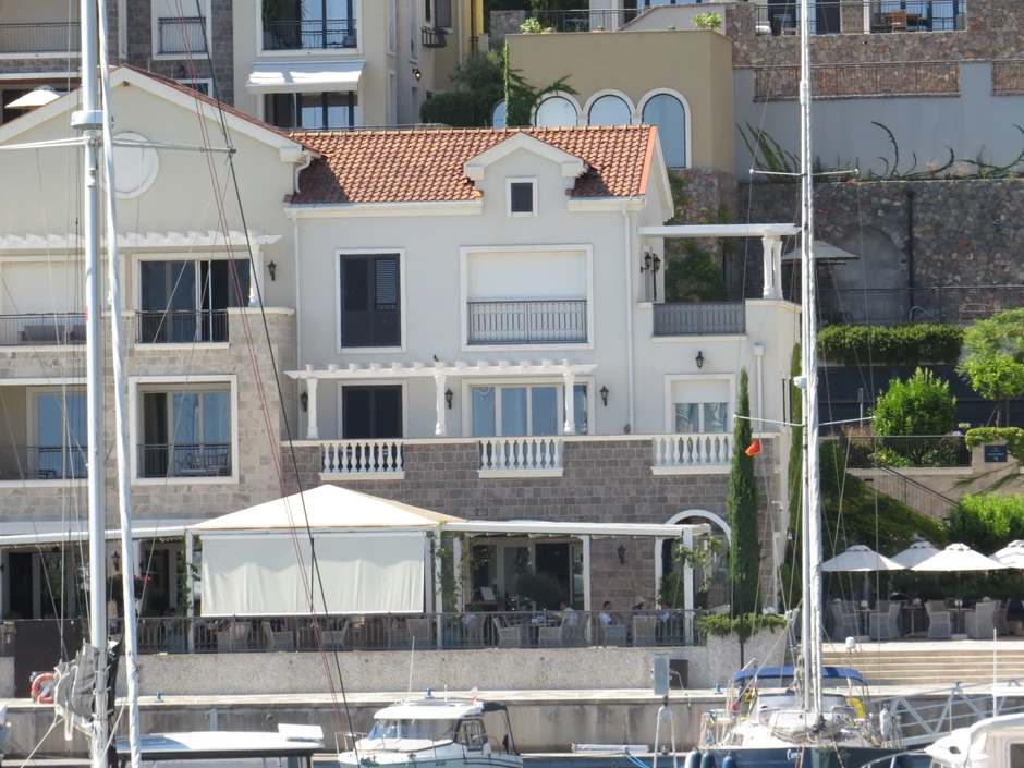 Luksuzni apartmani Divca