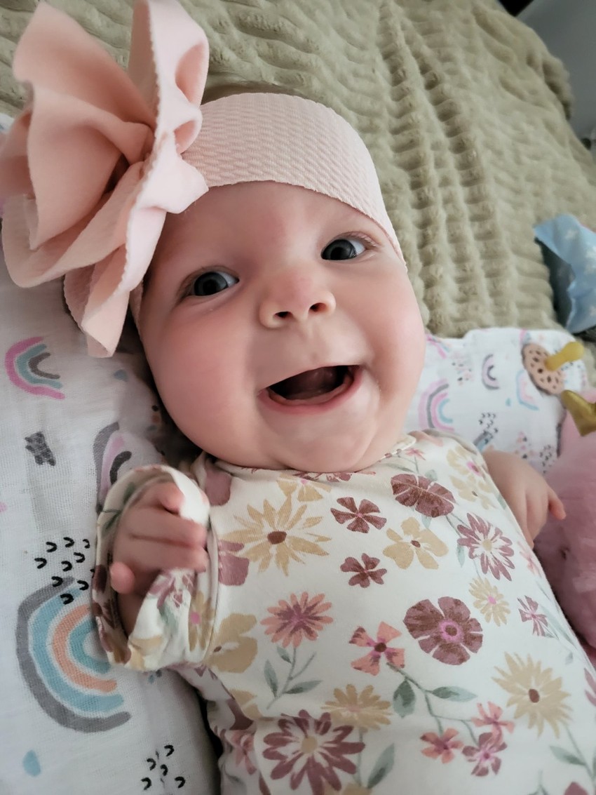 Malena Irina je vedra beba