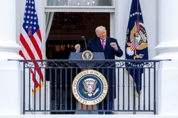 niespójne deklaracje trumpa ws. wojny z iranem. eksperci wskazują na brak strategii