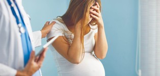 Łatwiejszy dostęp do świadczeń dla kobiet po utracie dziecka. Rząd ułatwia życie wielu Polkom