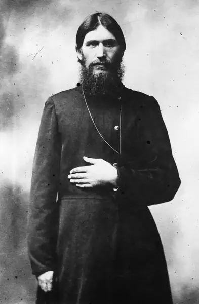 Rosyjski mistyk i samozwańczy święty człowiek Grigorij Jefimowicz Rasputin (1871-1916) / (Zdjęcie: Topical Press Agency / Getty Images)