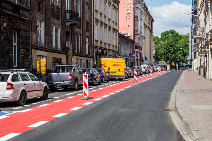 Pasy rowerowe na ul. Wielopole w Krakowie