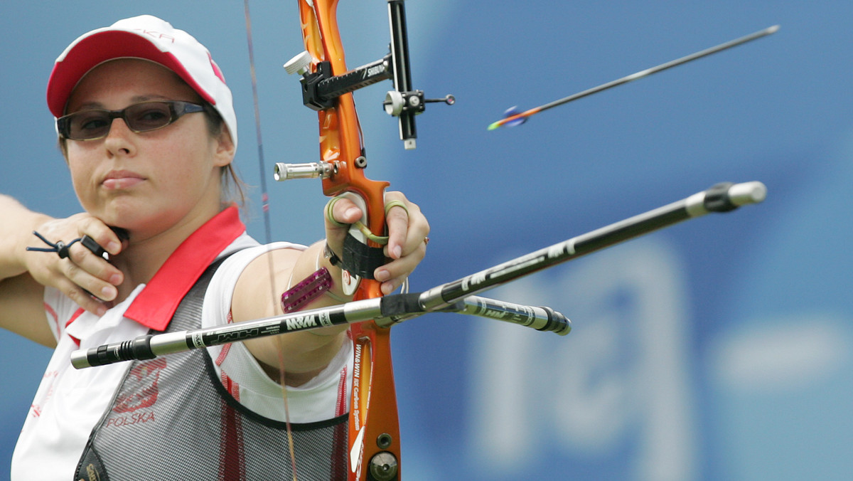 Polskie łuczniczki w składzie: Karina Lipiarska, Justyna Mospinek, Natalia Leśniak, wywalczyły w armeńskim Echmiadzinie brązowy medal mistrzostw Europy w drużynie w łukach klasycznych. To pierwszy krążek naszych pań od 2008 roku. Wtedy Biało-Czerwone zostały mistrzyniami kontynentu.