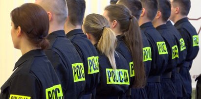 Będzie 500 plus dla policjantów! Oto jakie dostaną podwyżki. Zobacz tabelkę, ile zarabia się w policji na rękę!