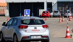 Szykuje się rewolucja w egzaminach na prawo jazdy? Projekt zakłada rezygnację z placu manewrowego