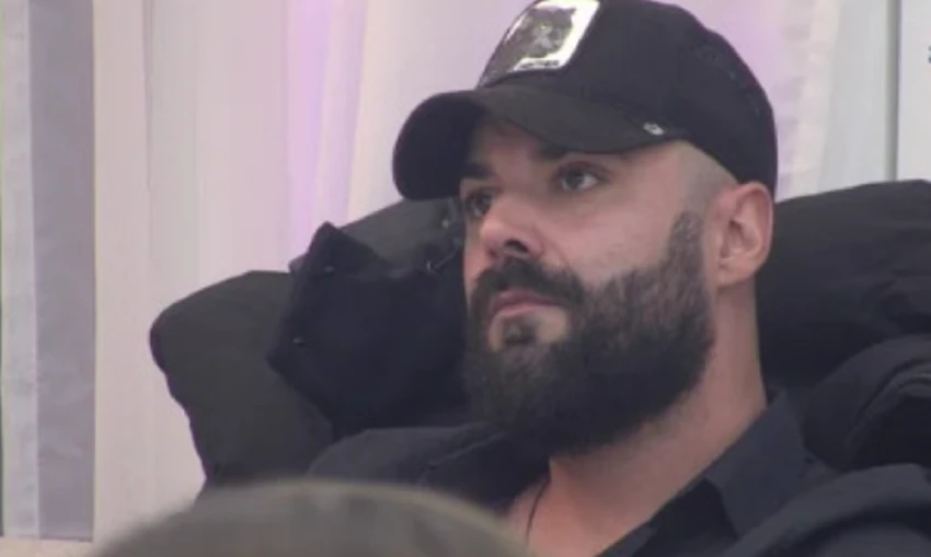 "TO JE SUMANUTO" Majka Luke Vujovića ne podržava njegovu vezu sa Anitom: "Oni nemaju budućnost, to nije lek"