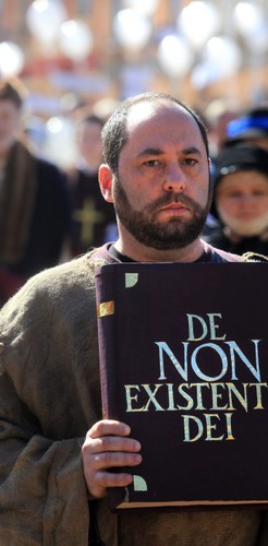 <b>Okręg nr 10 woj. małopolskie i świętokrzyskie</b>
PiS - Ryszard Legutko
PO - Róża Thun
SLD - Joanna Senyszyn
PSL - Czesław Siekierski
EPTR - Jan Hartman
PR - Jarosław Gowin
SP - Zbigniew Ziobro