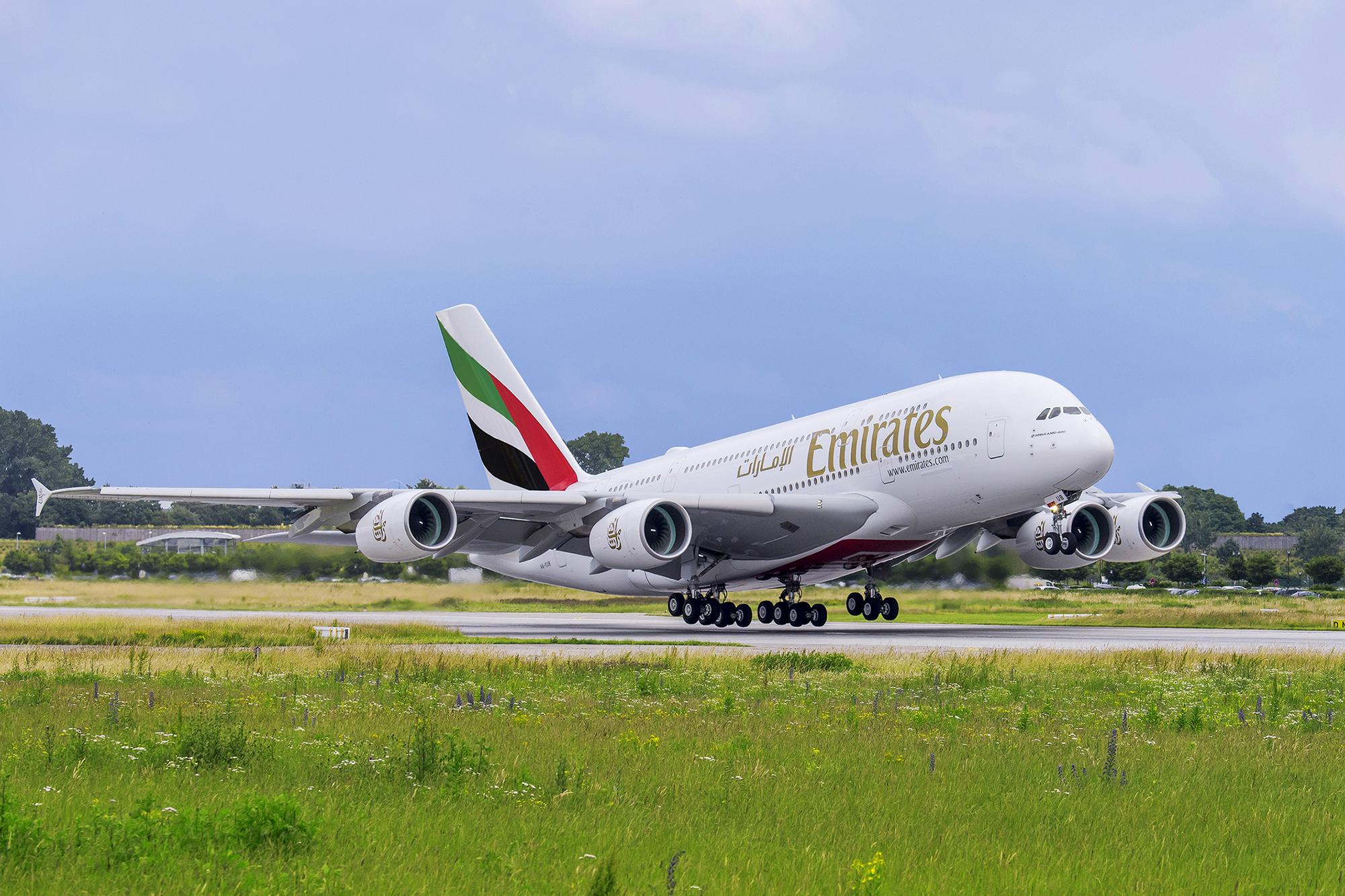 A380tka na jedno natankovanie preletí vzdialenosť až 15-tisíc kilometrov.