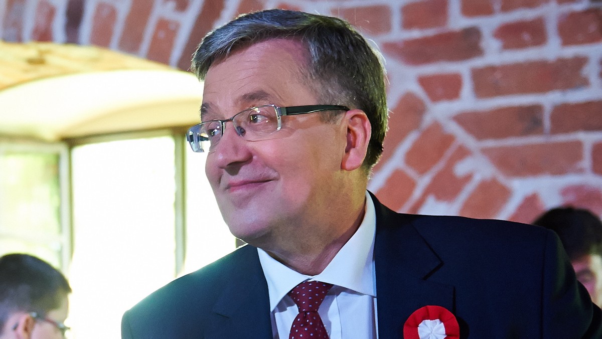 Prezydent Bronisław Komorowski zapowiedział we wtorek w Malborku, że będzie sprzyjał zagospodarowaniu rzeki Wisły, by móc korzystać z jej walorów turystycznych i komunikacyjnych. Wisłę trzeba "umiejętnie zaprzęgać do dalszej pracy" - dodał.