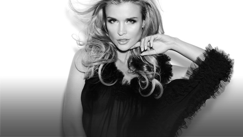 Joanna Krupa nago w Playboyu - Plejada.pl