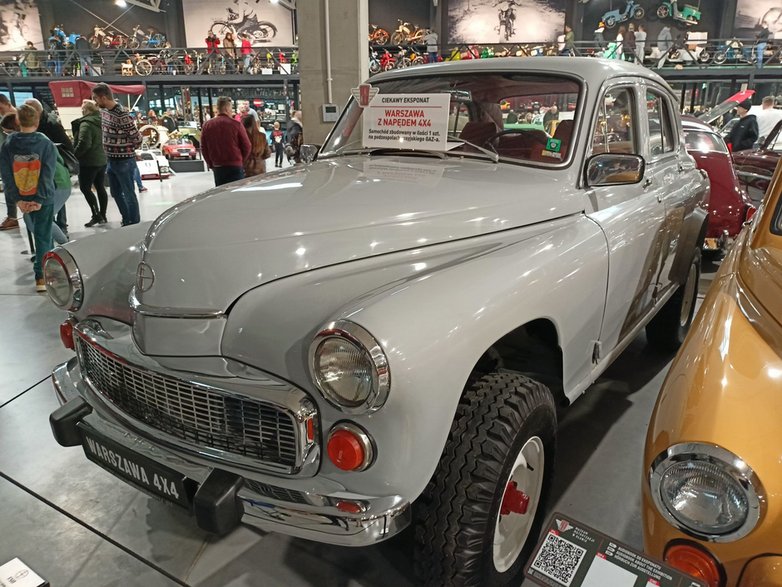 Warszawa z napędem 4x4 pochodzącym z radzieckiego GAZ-a