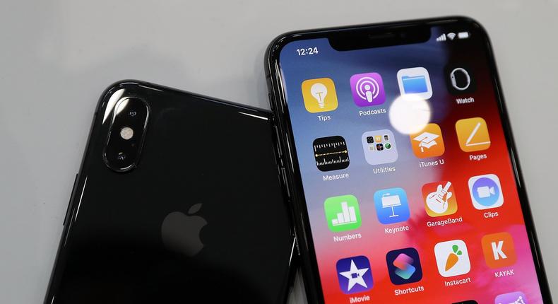 iPhone XS